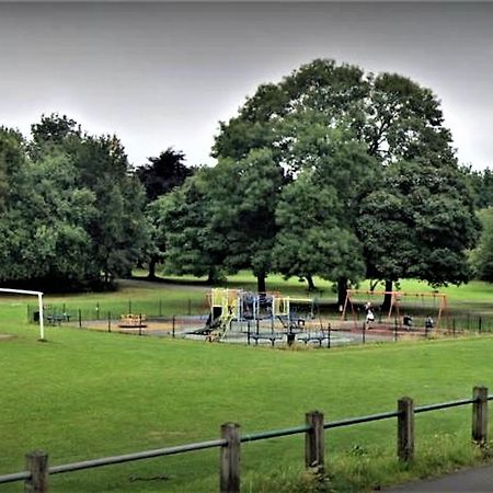 -Rc7H- For Your Relaxed & Cosy Free Parking Leeds  Esterno foto